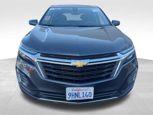Used 2023 Chevrolet Equinox LT image 2