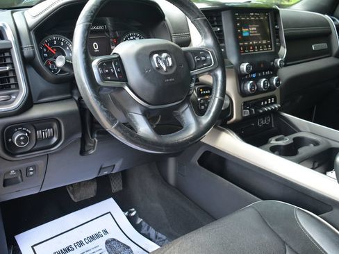 Used 2019 RAM 1500 Laramie w/ Sport Appearance Package AWD/4WD image 10
