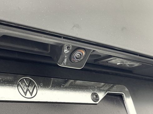 Used 2022 Volkswagen ID.4 Pro image 13