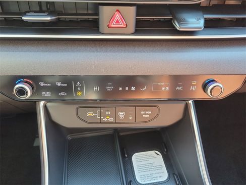 New 2026 Kia Carnival EX image 34