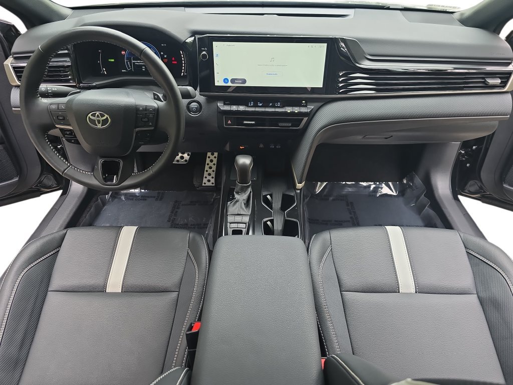 Used 2026 Toyota Camry SE w/ Multimedia Upgrade Package FWD image 9