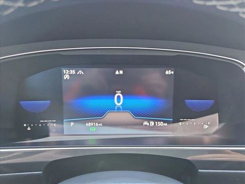 Used 2022 Volkswagen Tiguan SE AWD/4WD image 11