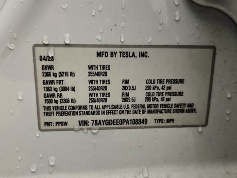 Used 2023 Tesla Model Y AWD image 22