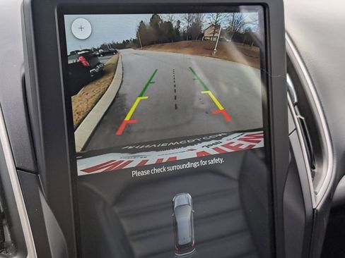 Used 2023 Ford Edge SEL image 23