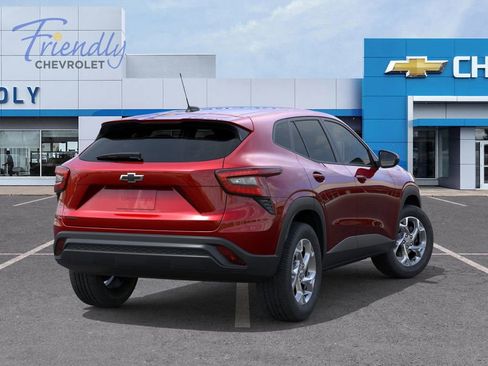 New 2026 Chevrolet Trax LS w/ LS Convenience Package FWD image 14