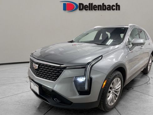 Certified 2024 Cadillac XT4 Premium Luxury image 1
