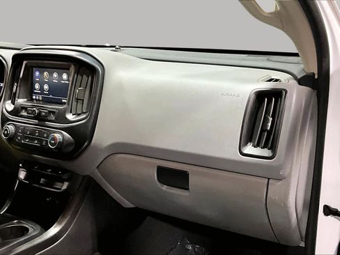 Used 2022 GMC Canyon Elevation Standard w/ Convenience Package AWD/4WD image 19