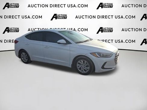 Used 2018 Hyundai Elantra SE w/ SE Connectivity Package 04 image 8