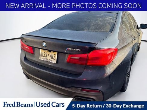 Used 2018 BMW M550i xDrive image 11