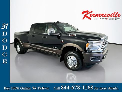 Used 2024 RAM 3500 Limited AWD/4WD image 1
