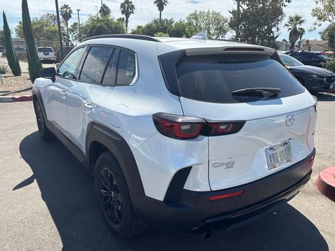 Used 2025 MAZDA CX-50 AWD 2.5 Hybrid w/ Premium Pkg image 9