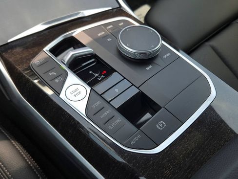 Used 2023 BMW 330e w/ Driving Assistance Package RWD image 10