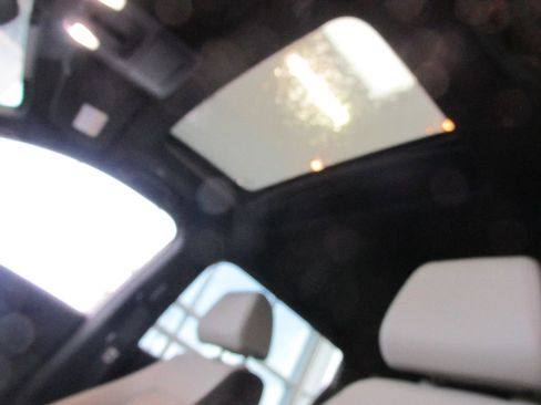 Used 2023 Honda CR-V Sport Touring image 6