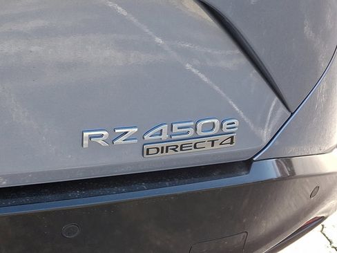New 2025 Lexus RZ 450e image 22