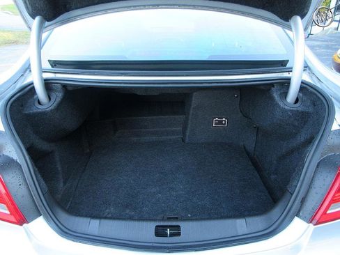 Used 2015 Buick LaCrosse image 29