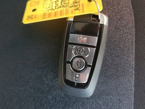 Used 2024 Ford Bronco Black Diamond w/ Sasquatch Package image 22