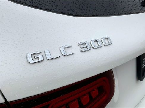 Used 2021 Mercedes-Benz GLC 300 4MATIC image 34
