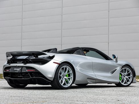 Used 2020 McLaren 720S Luxury RWD image 11