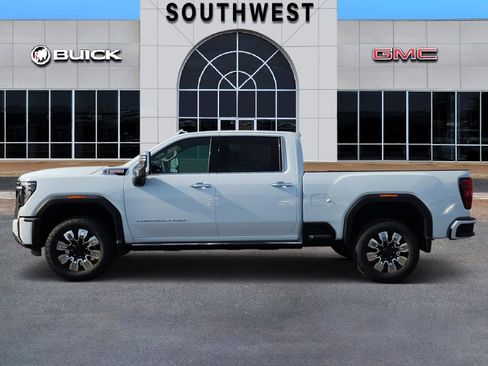 New 2026 GMC Sierra 2500 Denali image 3