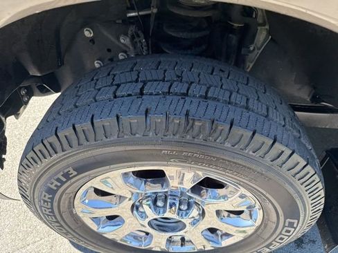 Used 2022 Ford F350 Lariat w/ Chrome Package AWD/4WD image 12