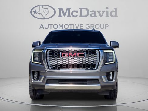 Used 2021 GMC Yukon XL Denali AWD/4WD image 8