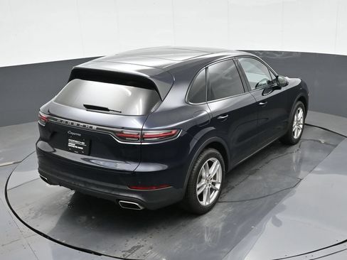 Certified 2019 Porsche Cayenne AWD/4WD image 30