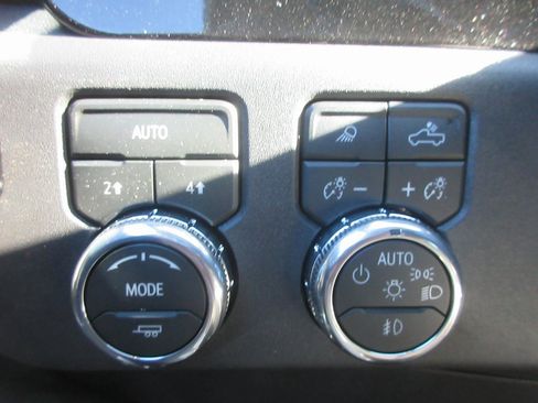 New 2026 GMC Sierra 1500 SLT w/ SLT Premium Plus Package image 16