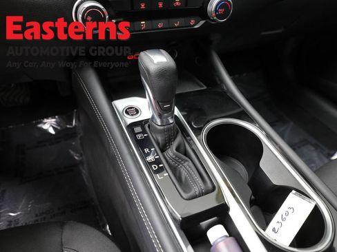 Used 2023 Nissan Altima 2.5 SV FWD image 13