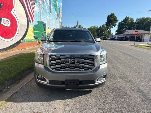 Used 2018 GMC Yukon XL Denali w/ Denali Ultimate Package AWD/4WD image 11