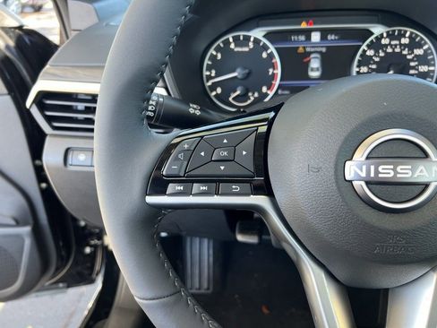 New 2025 Nissan Altima 2.5 SL image 15