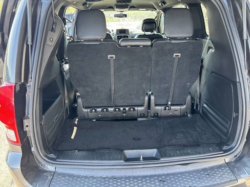 Used 2015 Dodge Grand Caravan SXT FWD image 15