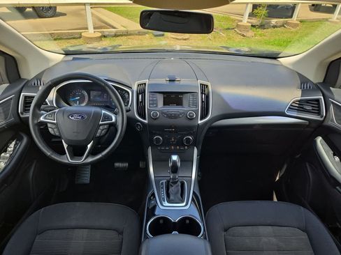 Used 2017 Ford Edge SEL FWD image 13