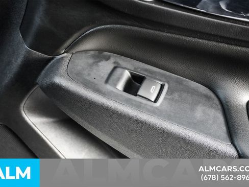 Used 2019 Chevrolet Equinox LT image 44