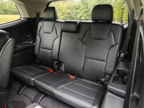 Used 2024 Kia Telluride S FWD image 48
