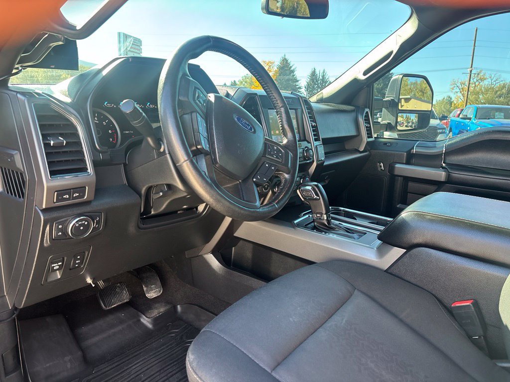 Used 2020 Ford F150 XLT w/ Equipment Group 302A Luxury AWD/4WD image 12