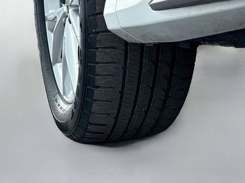 Used 2025 Audi Q3 2.0T Premium AWD/4WD image 40
