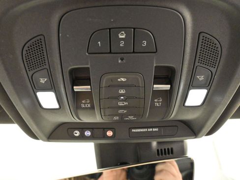 Used 2019 Cadillac CT6 V w/ Driver Assist Package image 27