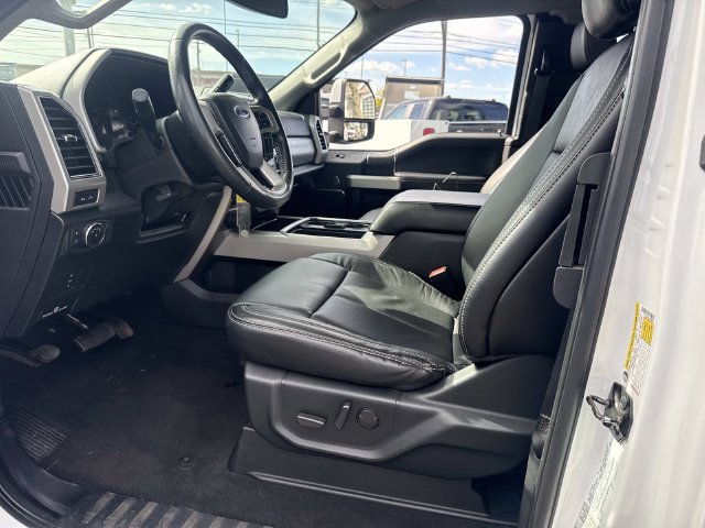 Used 2020 Ford F350 Lariat w/ Lariat Value Package AWD/4WD image 21