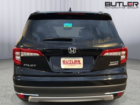 Used 2022 Honda Pilot Touring image 4