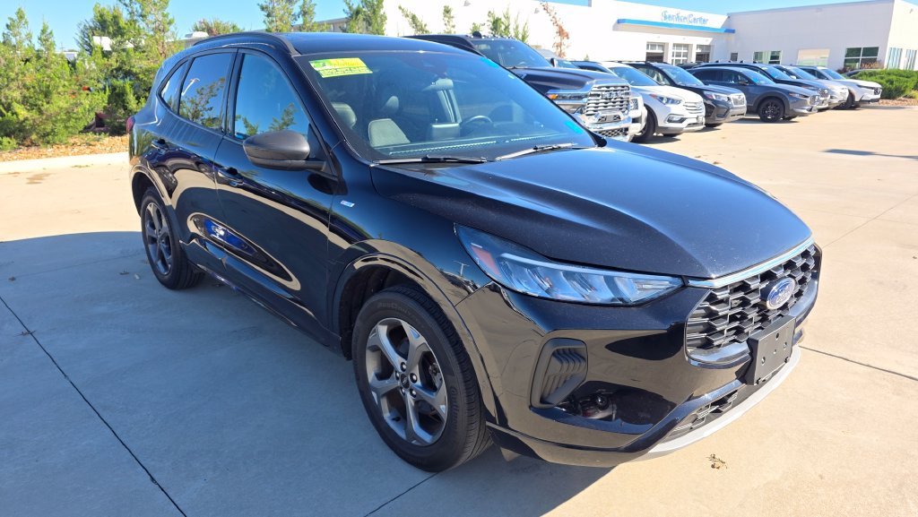 Used 2024 Ford Escape ST-Line AWD/4WD image 7