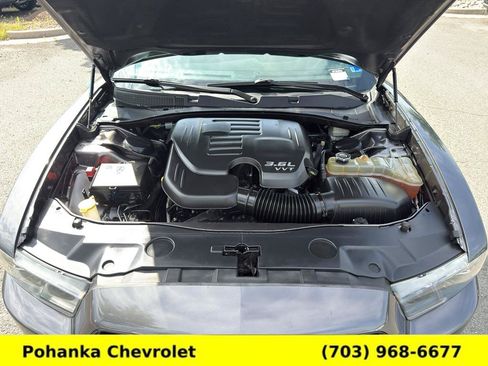 Used 2014 Dodge Charger SXT Plus RWD image 29