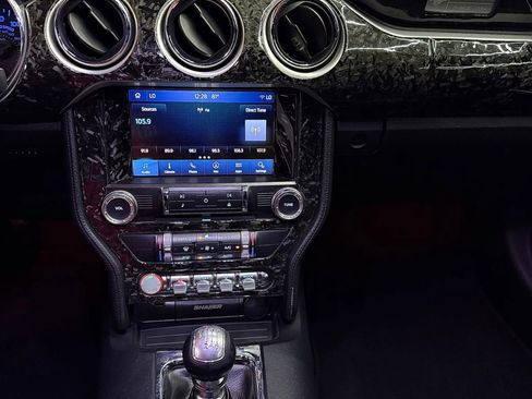 Used 2016 Ford Mustang GT Premium w/ Equipment Group 401A RWD image 10
