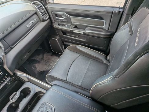 Used 2019 RAM 2500 Laramie AWD/4WD image 15