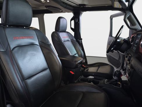 Used 2019 Jeep Wrangler Unlimited Rubicon AWD/4WD image 12