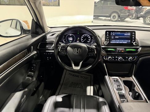 Used 2022 Honda Accord Touring image 24