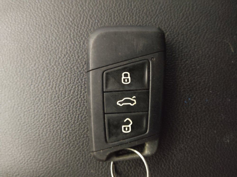 Used 2022 Volkswagen Taos S FWD image 32