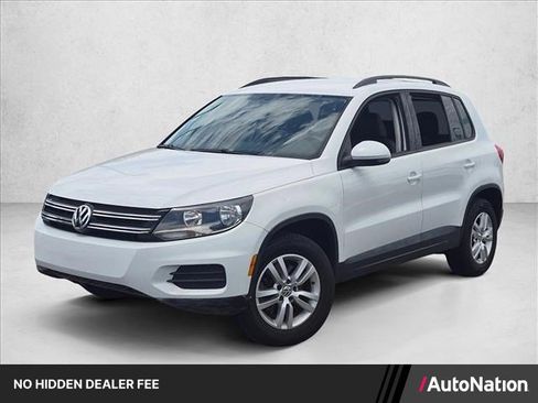 Used 2017 Volkswagen Tiguan S FWD image 1