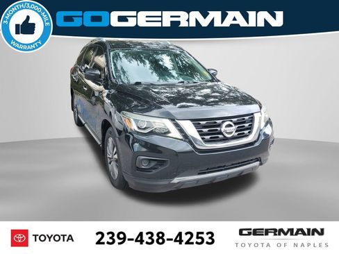Used 2020 Nissan Pathfinder S FWD image 4