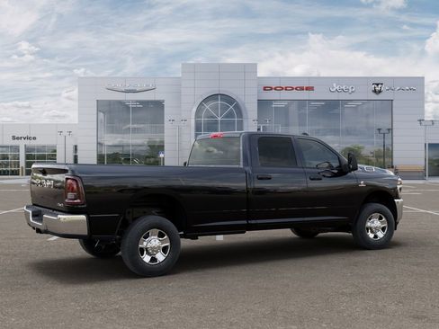 New 2025 RAM 2500 Tradesman w/ Chrome Appearance Group image 4