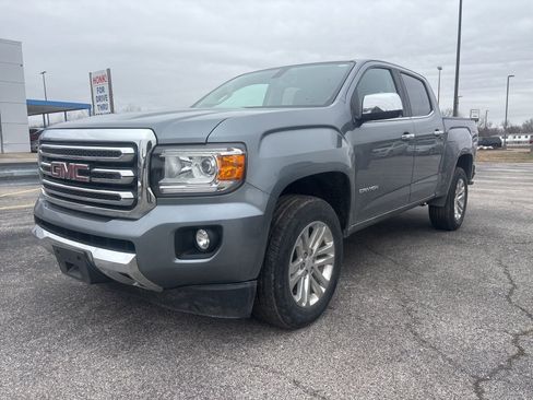 Used 2018 GMC Canyon SLT w/ Trailering Package image 2